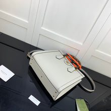 Translation missing: he.sections.featured_product.gallery_thumbnail_alt