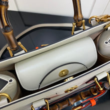 Translation missing: he.sections.featured_product.gallery_thumbnail_alt