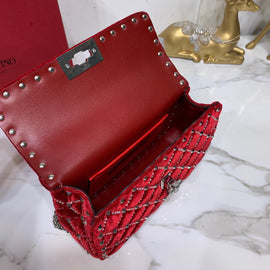 Rockstud Spike / Red Velvet