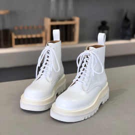 BV Boots / White