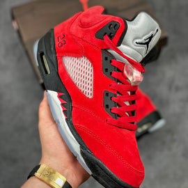 5 Retro Raging Bull Red