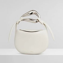 Trudie / White
