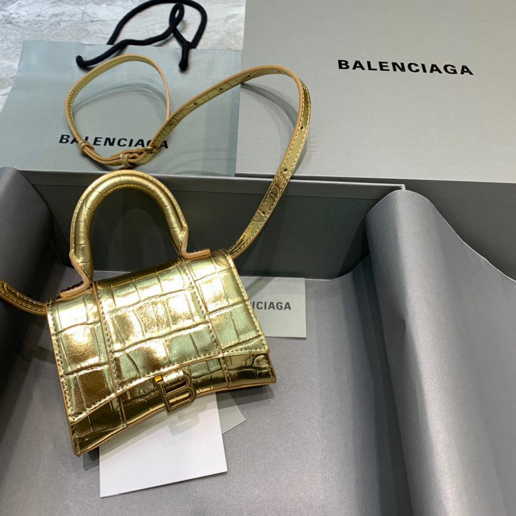 Gold Buckle Handle Bag